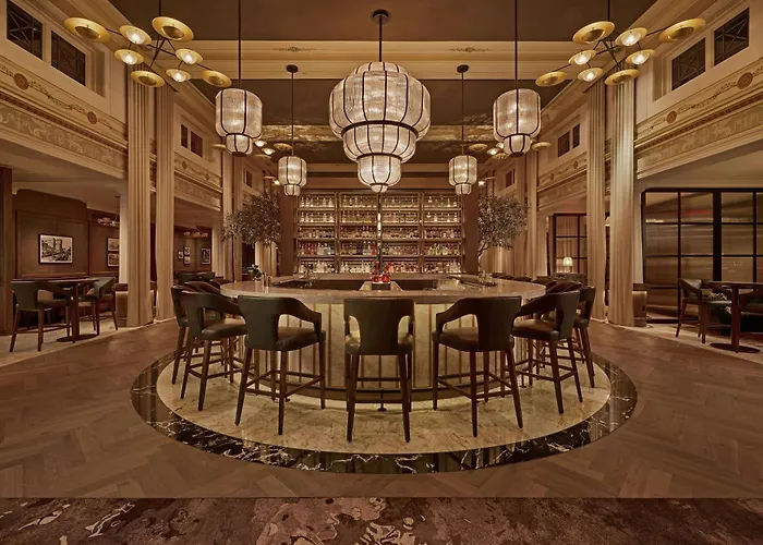 The Vinoy Resort & Golf Club, Autograph Collection